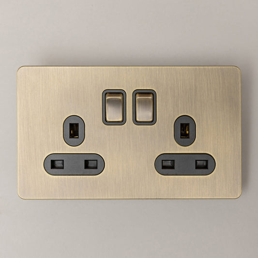 Double 13A Switched Socket – Antique Brass