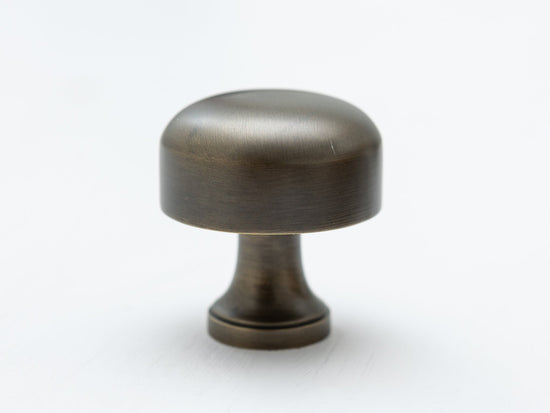 Brass castle cabinet knob - Brass bee