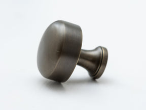 Brass castle cabinet knob - Brass bee