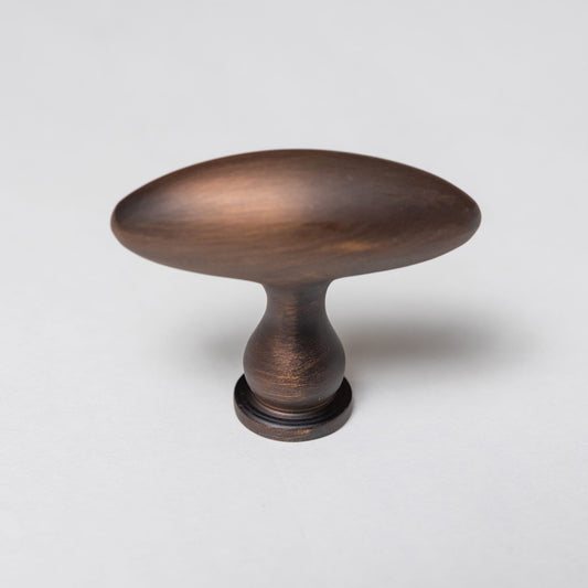 Orion Oval Knob – Oil Rubbed Bronze - Brass bee