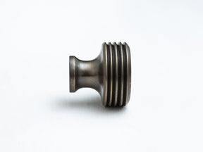 Solid Brass Kitchen Pull Handles & Knobs | Reeded Design - Brass bee