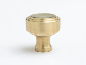Solid Brass Kitchen Pull Handles & Knobs | Stepped Design - Brass bee