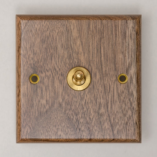 W-Series 1 Gang 2 Way Toggle Switch – Black Walnut