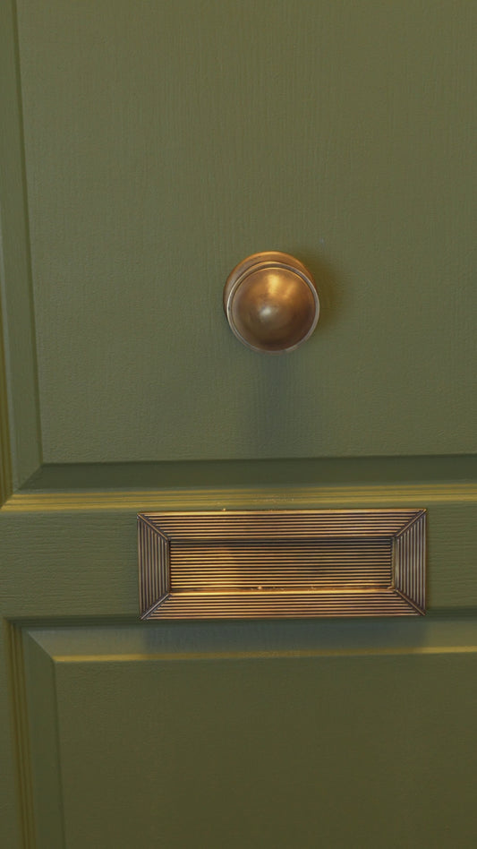 Straight Knurled Brass bee Letterplate - Antique Brass