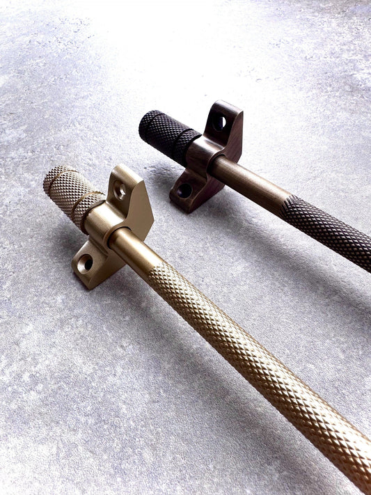 Knurled Stair Rods with Piston Finials - 725mm