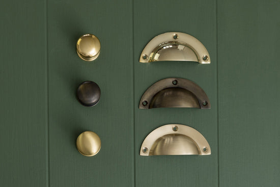VESTALIS Solid Brass Victorian Cabinet Knobs and Round Cup Pulls - Brass bee