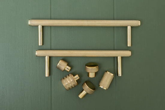 APIDAE Solid Brass Knurled Pull Handles & Knobs - Polished Brass - Brass bee
