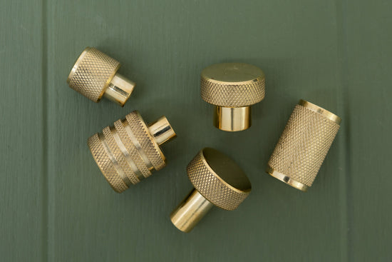 APIDAE Solid Brass Knurled Pull Handles & Knobs - Polished Brass - Brass bee