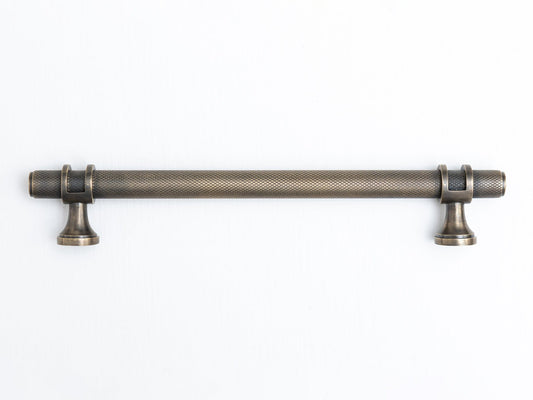 Solid Brass Knurled Kitchen Pull Handles & Knobs - Brass bee