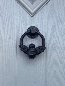 Brass Bumble Bee Ring Door Knocker - Black Finish - Brass bee