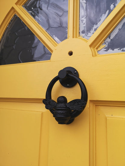 Brass Bumble Bee Ring Door Knocker - Black Finish - Brass bee